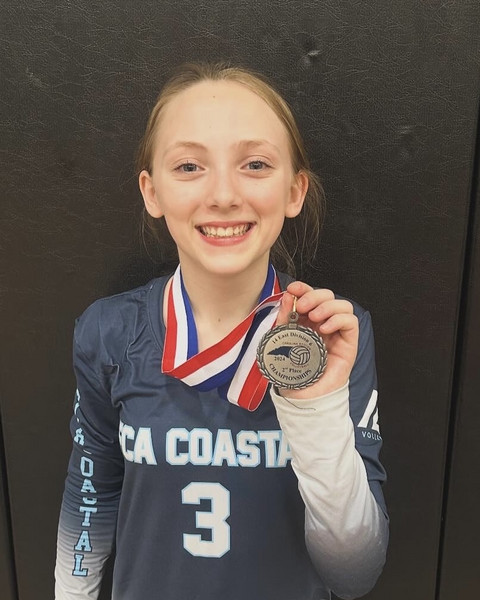 Coastline COASTLINE 14 WHITE 2025:    Kiley Janssen